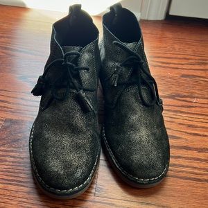 Hush Puppies women’s size 11 ankle boot black metallic